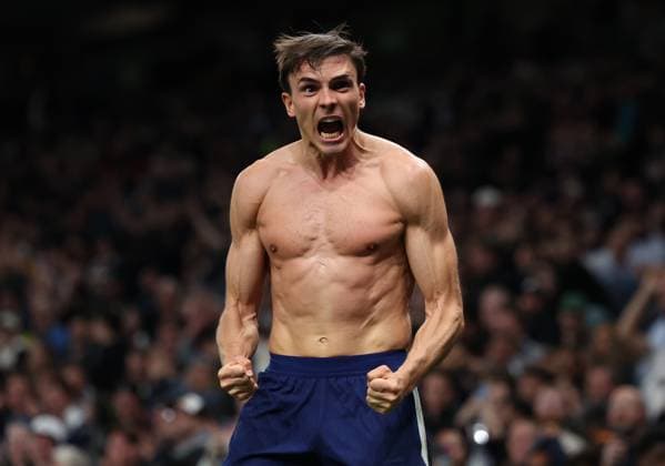 London, England, 27th September 2025. Joao Palhinha of Tottenham Hotspur celebrates after scoring to make it 1-1 during the Tottenham Hotspur vs Wolverhampton Wanderers Premier League match at the Tottenham Hotspur Stadium, London. Picture credit should read: Paul Terry Sportimage EDITORIAL USE ONLY. No use with unauthorised audio, video, data, fixture lists, club league logos or live services. Online in-match use limited to 120 images, no video emulation. No use in betting, games or single club league player publications. SPI_046_PT_Tottenham_Wolves SPI-4168-0046