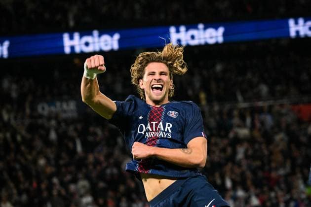 Ligue 1 PSG vs AJ Auxerre - FA Paris Saint-Germain’s defender Illia Zabarnyi celebrates scoring a goal during the French L1 football match between Paris Saint-Germain and AJ Auxerre at the Parc des Princes stadium in Paris on September 27, 2025. Photo by Firas Abdullah ABACAPRESS.COM Paris Île-de-France France  Copyright: xAbdullahxFiras ABACAx