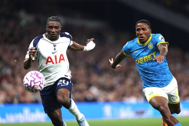 Tottenham Hotspur v Wolverhampton Wanderers 27 September 2025 London - Premier League Football - Tottenham Hotspur v Wolverhampton Wanderers - Mohammed Kudus of Tottenham Hotspur and Jackson Tchatchoua of Wolverhampton Wanderers (Photo by Mark Leech). London UK Copyright: xMarkxLeechxOffside