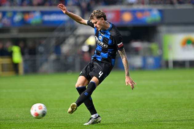 Paderborn, Home Deluxe Arena, 27.09.25, GER, Herren, 2.Bundesliga, Saison 2025-2026, SC Paderborn 07 - 1.FC Kaiserslautern Bild: Calvin BRACKELMANN (Paderborn) DFL regulations prohibit any use of photographs as image sequences and or quasi-video. NRW Deutschland