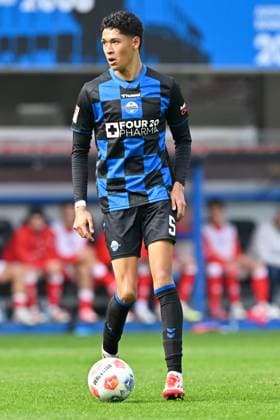 Paderborn, Home Deluxe Arena, 27.09.25, GER, Herren, 2.Bundesliga, Saison 2025-2026, SC Paderborn 07 - 1.FC Kaiserslautern Bild: Santiago CASTANEDA (Paderborn) DFL regulations prohibit any use of photographs as image sequences and or quasi-video. NRW Deutschland