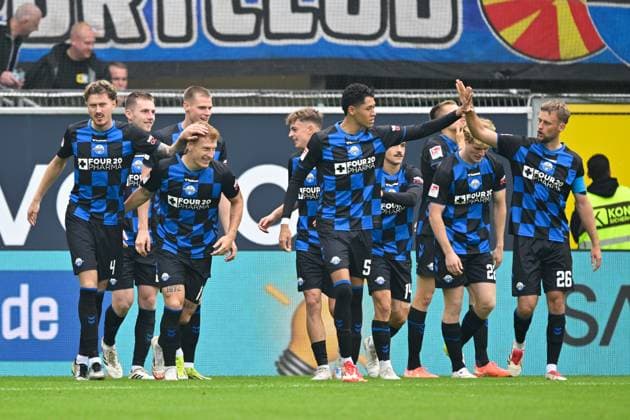 Paderborn, Home Deluxe Arena, 27.09.25, GER, Herren, 2.Bundesliga, Saison 2025-2026, SC Paderborn 07 - 1.FC Kaiserslautern Bild: Filip BILBIJA (Paderborn) jubelt nach seinem Tor zum 1:.0 DFL regulations prohibit any use of photographs as image sequences and or quasi-video. NRW Deutschland