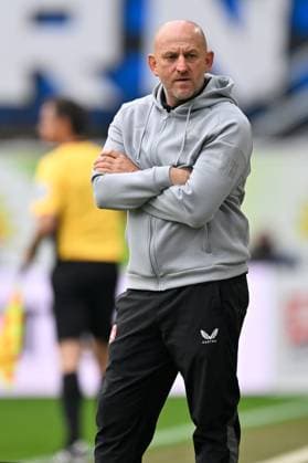 Paderborn, Home Deluxe Arena, 27.09.25, GER, Herren, 2.Bundesliga, Saison 2025-2026, SC Paderborn 07 - 1.FC Kaiserslautern Bild: Trainer Torsten LIEBERKNECHT (Kaiserslautern) DFL regulations prohibit any use of photographs as image sequences and or quasi-video. NRW Deutschland