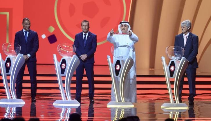 FIFA World Cup, WM, Weltmeisterschaft, Fussball 2022: groups announced DOHA, QATAR - APRIL 1 : Former Qatari football player Adel Ahmed MalAllah (2nd R) announces the draw results during the FIFA World Cup 2022 group stage draw at Doha Exhibition and Convention Center in Doha, Qatar on April 01, 2022. Doha Qatar. Editorial use only. Please get in touch for any other usage.  Copyright: x2025xAnadoluxMohammedxDabbousx