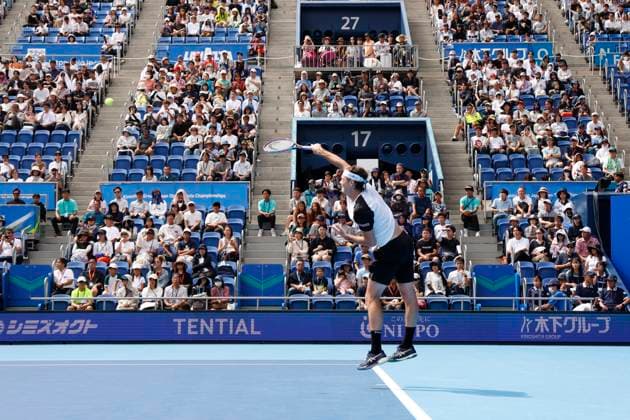 September 28, 2025, Tokyo, Japan: Taylor Fritz of the USA serves against fellow American Sebastian Korda during their quarterfinals match at the Japan Open Tennis Championships at Ariake Colosseum in Tokyo. The tournament runs from September 22 to 30. Fritz won 6-3, 6(5)-7, 6-3. Tokyo Japan - ZUMAm191 20250928_aap_m191_022 Copyright: xRodrigoxReyesxMarinx