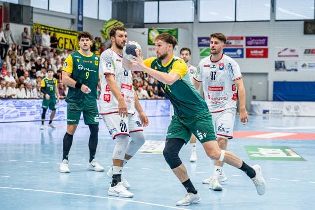 2. Handball Bundesliga; TV Hüttenberg - VfL Eintracht Hagen, 27.09.25 Josip Jukic (VfL Eintracht Hagen, 74), Leif Haack (TV Hüttenberg, 20), Tilman Pröhl (VfL Eintracht Hagen, 9), David Kuntscher (TV Hüttenberg, 97) 2. Handball Bundesliga; TV Hüttenberg - VfL Eintracht Hagen: Hüttenberg, 27.09.25 Copyright: xBEAUTIFULxSPORTS Roeczeyx
