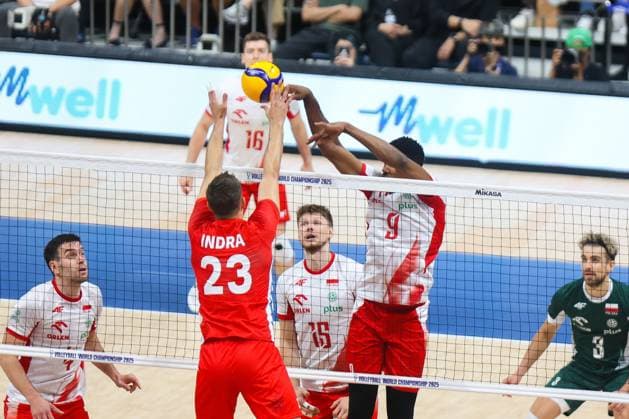 2025.09.28 Pasay City Manila siatkowka mezczyn Mistrzostwa Swiata FIVB 2025 Patrik Indra Wilfredo Leon Czechy - Polska N z FIVB Men s World Championship, WM, Weltmeisterschaft 2025 Czechia - Poland third place match bronze medalist mecz o trzecie miejsce medale brazowwe Wilredo Leon Bartosz Kurek radosc zwyciestwo winner win kibice Nicola Grbic doping Kamil Semeniuk Marcin Komenda Jakub Kochanowski Norbert Huber Bartosz Kurek Wilfredo Leon Jakub Popiwczak Foto Szymon Gorski PressFocus 2025.09.28 Pasay City Manila volleyball men FIVB Men s World Championship 2025 Czechy - Polska FIVB Men s World Championship 2025 Czechia - Poland third place match bronze medalist mecz o trzecie miejsce medale brazowwe Wilredo Leon Bartosz Kurek radosc zwyciestwo winner win kibice Nicola Grbic doping Kamil Semeniuk Marcin Komenda Jakub Kochanowski Norbert Huber Bartosz Kurek Wilfredo Leon Jakub Popiwczak Credit: Szymon Gorski PressFocus NEWSPIX.PL --- newspix.pl 