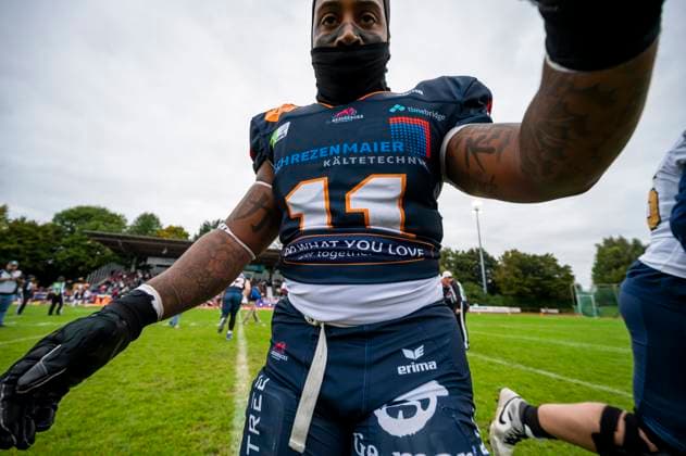 Lennies Mc Ferren (11, RB, ifm Razorbacks Ravensburg) GER, ifm Ravensburg Razorbacks vs Dresden Monarchs, American Football, GFL, Saison 2025, Playoffs, Halbfinale, 27.09.2025, GER, ifm Ravensburg Razorbacks vs Dresden Monarchs, American Football, GFL, Saison 2025, Playoffs, Halbfinale, 27.09.2025 Weingarten Copyright: xEibner-Pressefoto FlorianxWolfx EP_FWF
