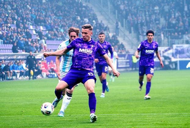 Erik Majetschak (Aue) Fußball 3.Liga 2025 26 FC Erzgebirge Aue - TSV 1860 München 2:0 am 27.9.2025 Erzgebirge Aue - 1860 München