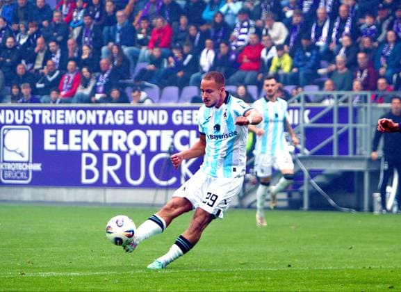 Marvin Rittmüller (München) Fußball 3.Liga 2025 26 FC Erzgebirge Aue - TSV 1860 München 2:0 am 27.9.2025 Erzgebirge Aue - 1860 München