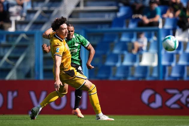 SassuoloÕs Armand Lauriente goal 1-0 during the Serie A soccer match between Sassuolo and Udinese at the Mapei Stadium Cittˆ del Tricolore in Reggio Emilia, north Italy - Sunday, September 28, 2025 - - Soccer -  Copyright: xMassimoxPaolone LaPressex