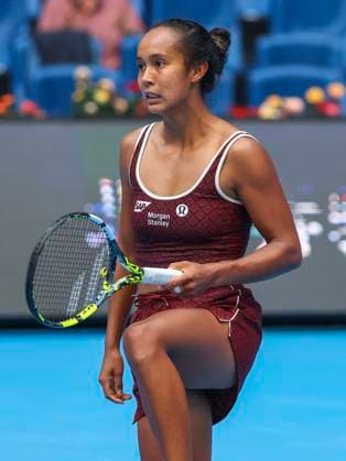 (250928) -- BEIJING, Sept. 28, 2025 -- Leylah Fernandez reacts during the women s singles third round match between Leylah Fernandez of Canada and Coco Gauff of the United States at 2025 China Open tennis tournament in Beijing, China, Sept. 28, 2025. (Photo by Xinhua) (SP)CHINA-BEIJING-TENNIS-CHINA OPEN-WOMEN S SINGLES-THIRD ROUND (CN) MaxZihan 