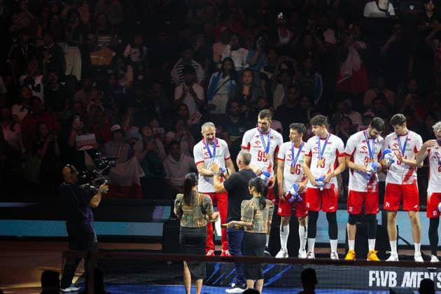 2025.09.28 Pasay City Manila siatkowka mezczyn Mistrzostwa Swiata FIVB 2025 Czechy - Polska N z FIVB Men s World Championship, WM, Weltmeisterschaft 2025 Czechia - Poland third place match bronze medalist mecz o trzecie miejsce medale brazowwe Wilredo Leon Bartosz Kurek radosc zwyciestwo winner win kibice Nicola Grbic doping Kamil Semeniuk Marcin Komenda Jakub Kochanowski Norbert Huber Bartosz Kurek Wilfredo Leon Jakub Popiwczak Foto Szymon Gorski PressFocus 2025.09.28 Pasay City Manila volleyball men FIVB Men s World Championship 2025 Czechy - Polska FIVB Men s World Championship 2025 Czechia - Poland third place match bronze medalist mecz o trzecie miejsce medale brazowwe Wilredo Leon Bartosz Kurek radosc zwyciestwo winner win kibice Nicola Grbic doping Kamil Semeniuk Marcin Komenda Jakub Kochanowski Norbert Huber Bartosz Kurek Wilfredo Leon Jakub Popiwczak Credit: Szymon Gorski PressFocus NEWSPIX.PL --- newspix.pl 