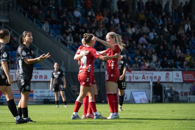 Kleve, Germany, September 28, 2025: Vanessa Leimenstoll (29 1. FC Köln) celebrates after scoring her team s first goal during the DFB-Pokal der Frauen game between VfR Warbeyen and 1. FC Köln at the Bresserberg in Kleve, Germany (Martin Pitsch SPP) Copyright: xMartinxPitsch SPPx spp-en-MaPi-20250928_NIKON Z 6_warbeyenkoeln_DSC7848