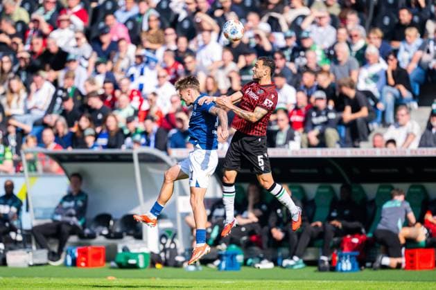 28.09.2025 - Fußball, 2025 2026, 2. Bundesliga, 7. Spieltag, Hannover 96 - DSC Arminia Bielefeld: (L-R) Joel Grodowski (Bielefeld), Virgil GhiÈ›a (Hannover) DFL REGULATIONS PROHIBIT ANY USE OF PHOTOGRAPHS AS IMAGE SEQUENCES AND OR QUASI-VIDEO.