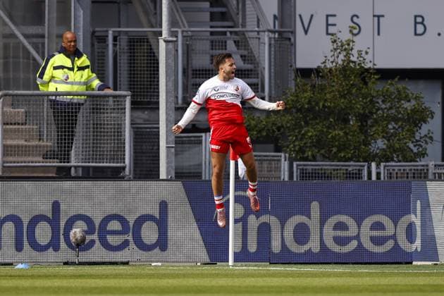 UTRECHT - Souffian El Karouani of FC Utrecht celebrates the 1-0 goal during the Dutch Eredivisie match between FC Utrecht and SC Heerenveen at the Galgenwaard Stadium on September 28, 2025, in Utrecht, Netherlands. ANP MAURICE VAN STEEN Eredivisie 2025 26 xVIxANPxSportx xxANPxIVx 537731581 originalFilename: 537731581.jpg