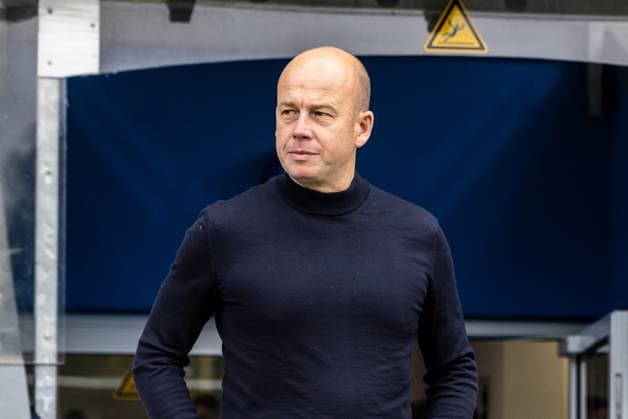 Fussball, Saison 2025 2026, 3. Liga, Dietmar-Hopp-Stadion Sinsheim, 8. Spieltag, TSG Hoffenheim II - SSV Ulm 1846 Fußball, 28.09.2025 28.09.2025, Fussball, Saison 2025 2026, 3. Liga, Dietmar-Hopp-Stadion Sinsheim, 8. Spieltag, TSG Hoffenheim II - SSV Ulm 1846 Fußball, Platzcheck Platzbegehung vor der Partie Portrait Porträt Geschäftsführer Markus Thiele (SSV Ulm 1846 Fußball) Foto: Lucca Fundel Sinsheim Dietmar-Hopp-Stadion Baden-Württemberg Deutschland
