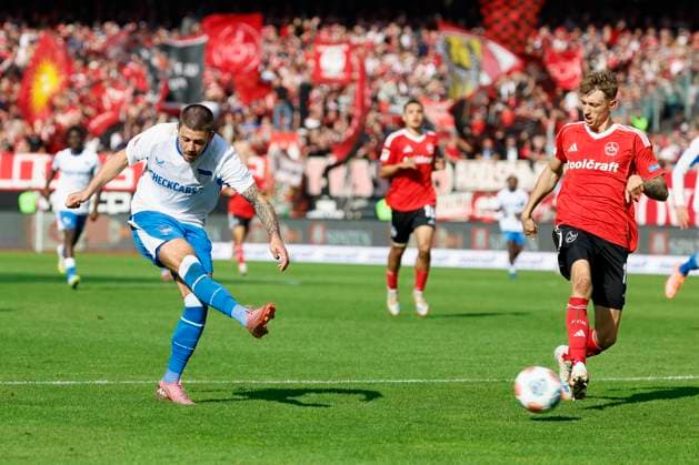 Dawid Kownacki (Hertha BSC, 9), Goal scored, erzielt das Tor zum 3:0, celebrate the goal 28.09.2025, Fussball, 2. Bundesliga, 1. FC Nuernberg - Hertha BSC, DEU, Nürnberg, Max-Morlock-Stadion, DFL REGULATIONS PROHIBIT ANY USE OF PHOTOGRAPHS AS IMAGE SEQUENCES AND OR QUASI-VIDEO.