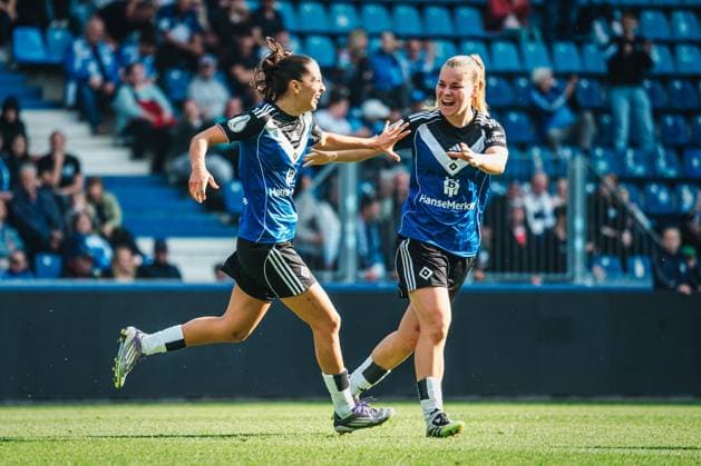 DFB-Pokal Frauen: 1. FC Magdeburg vs. Hamburger SV, 28.09.25 JUBEL: Almudena Sierra (Hamburger SV, 24) zum 3:0; DFB-Pokal Frauen 2025 2026, 1. Runde: 1. FC Madgeburg vs. Hamburger SV am 28.09.2025 in der Avnet Arena, Magdeburg DFB DFL REGULATIONS PROHIBIT ANY USE OF PHOTOGRAPHS AS IMAGE SEQUENCES AND OR QUASI-VIDEO. Copyright: xBEAUTIFULxSPORTS Tonhäuserx