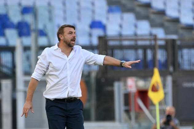 Verona™s head coach Paolo Zanetti during the Serie A Enilive soccer match between AS Roma and Hellas Verona at the Rome s Olympic stadium, Italy - Sunday, September 28, 2025. - Soccer.  Copyright: xFabrizioxCorradetti LaPressex