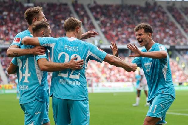 Torjubel TSG Hoffenheim beim 1:1 durch Fisnik Asllani (TSG Hoffenheim, 11) , Deutschland, Fussball, 1. Bundesliga, 5.Spieltag, 2025 2026, SC Freiburg vs. TSG 1899 Hoffenheim, 28.09.2025, Europa-Park Stadion, Freiburg im Breisgau, Deutschland Freiburg im Breisgau Europa-Park Stadion Baden-Württemberg Deutschland Copyright: xGrantxHubbsx