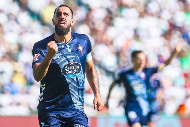 Spanish La Liga EA Sports soccer match Elche vs Celta at Manuel Martínez Valero stadium in Elche, Alicante, Spain. 28 September 2025 900 Cordon Press  900 CordonxPress LOF - Elche vs Celta