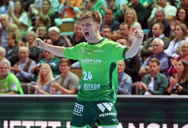28.09.2025, xovx, Handball Daikin Handball Bundesliga, HSG Wetzlar - GWD Minden Jubel bei Tizian Weimer (HSG Wetzlar) Wetzlar Buderus-Arena Hessen Deutschland (DE)