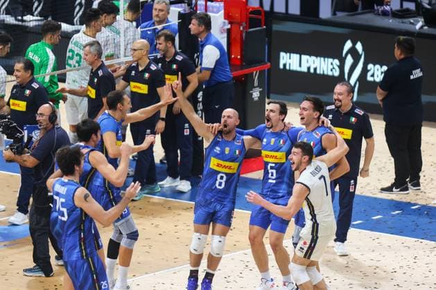 2025.09.28 Pasay City Manila siatkowka mezczyn Mistrzostwa Swiata FIVB 2025 Bulgaria - Wlochy N z FIVB Men s World Championship, WM, Weltmeisterschaft 2025 Bulgary - Italy najlepszy blokujacy Jakub Kochanowski best middle blockers final match gold medalist mecz o trzecie miejsce medale brazowwe Wilredo Leon Bartosz Kurek radosc zwyciestwo winner win kibice Nicola Grbic doping Kamil Semeniuk Marcin Komenda Jakub Kochanowski Norbert Huber Bartosz Kurek Wilfredo Leon Jakub Popiwczak Foto Szymon Gorski PressFocus 2025.09.28 Pasay City Manila volleyball men FIVB Men s World Championship 2025 Bulgaria - Wlochy FIVB Men s World Championship 2025 Bulgary - Italy najlepszy blokujacy Jakub Kochanowski best middle blockers final match gold medalist mecz o trzecie miejsce medale brazowwe Wilredo Leon Bartosz Kurek radosc zwyciestwo winner win kibice Nicola Grbic doping Kamil Semeniuk Marcin Komenda Jakub Kochanowski Norbert Huber Bartosz Kurek Wilfredo Leon Jakub Popiwczak Credit: Szymon Gorski PressFocus NEWSPIX.PL --- newspix.pl 