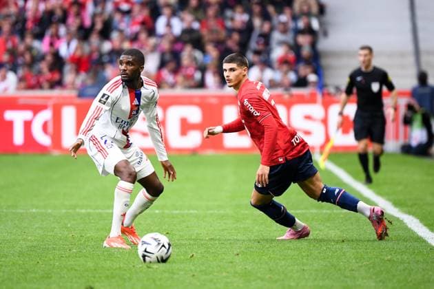 Lille OSC v Olympique Lyonnais - Ligue 1 McDonald s 2025 2026 22 Clinton MATA PEDRO LOURENCO (ol) - 07 Matias Fernandez PARDO (losc) during the Ligue 1 McDonald s match between Lille and Lyon at Stade Pierre Mauroy on September 28, 2025 in Lille, France. Lille France  Copyright: xFEPx 776348143