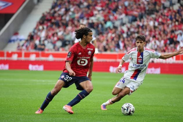 FOOTBALL : LOSC Lille vs Olympique Lyonnais - Ligue 1 J6 - 28 09 2025 Ayyoub BOUADDI (LOSC Lille) lors du match LOSC Lille vs Olympique Lyonnais, Ligue 1 J6, Decathlon Arena stade Pierre Mauroy, le 28 septembre 2025 - photo Laurent Sanson PsnewZ  Copyright: xLaurentxSANSONx xPsnewZx
