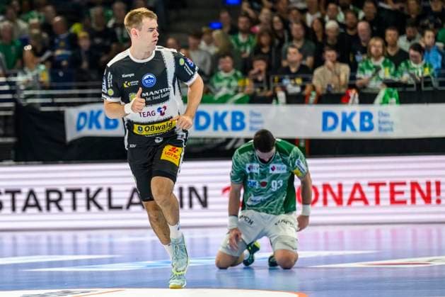 im Bild v.l.: Max Beneke (ThSV E), siegt, GER, Berlin, Handball, Fuechse Berlin vs ThSV Eisenach, DAIKIN Handball-Bundesliga, in der Max Schmeling Halle, 21.09.2025, Copyright: HMBxMedia UwexKoch