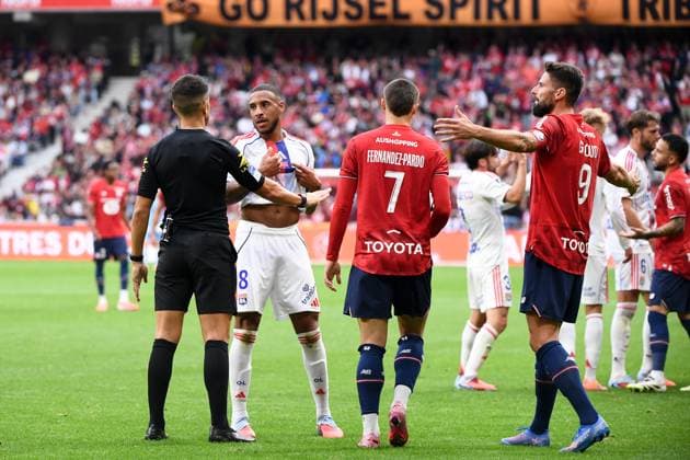 Lille OSC v Olympique Lyonnais - Ligue 1 McDonald s 2025 2026 08 Corentin TOLISSO (ol) - 09 Olivier GIROUD (losc) during the Ligue 1 McDonald s match between Lille and Lyon at Stade Pierre Mauroy on September 28, 2025 in Lille, France. Lille France  Copyright: xFEPx 776348143