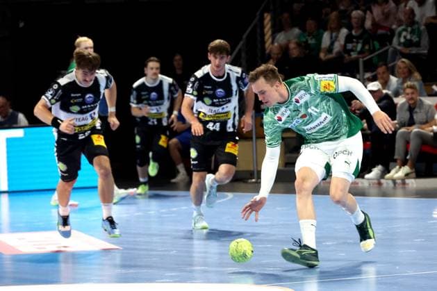 DEU, DHB, 1.HBL, Fuechse Berlin vs. ThSV Eisenach, 28.09.2025, Max-Schmeling-Halle, Berlin, DEU, DHB, 1.HBL, Fuechse Berlin vs. ThSV Eisenach, im Bild Lasse Andersson (Fuechse Berlin 11)