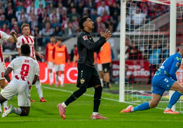 Tiago Tomas (VfB Stuttgart, 8) ärgert sich über eine vergebene Chance 28.09.2025, 1. FC Köln - VfB Stuttgart Fussball, 1. Bundesliga, RheinEnergieStadion Köln DFL regulations prohibit any use of photographs as image sequences and or quasi-video. Copyright: HMBxMedia xMarcoxBader