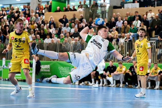 Backngang: 2.HBL - 25 26 - HC Oppenweiler Backnang - HSG Krefeld Tjoervi Tyr Gislason (HCOB) Backnang Murrtal Arena Baden-Württemberg Deutschland