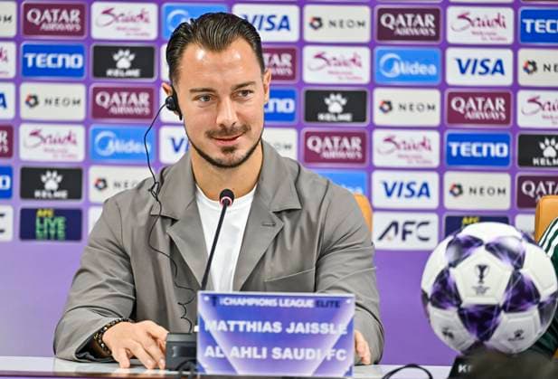 Afc Champions League Elite, Al Duhail Sc And Al Ahli Saudi Fc press conference, PK, Pressekonferenz Head coach of Al Ahli Saudi FC Matthias Jaissle attends a press conference ahead of the AFC Champions League elite west football match between Qatar s Al Duhail SC and Saudi Arabia s Al Ahli Saudi FC at Abdullah Bin Khalifa Stadium in Doha, Qatar,September 28,2025 DOHA Qatar Copyright: xNoushadxThekkayilx