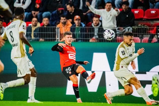 FOOTBALL : Stade Rennais vs RC Lens - Ligue 1 - JournÃ e 6 - 28 09 2025 Quentin Merlin (Stade Rennais) RennesFrance  Copyright: xBaptistexAutissierx