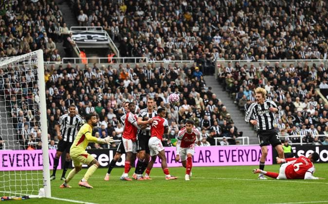 Nick Woltemade of Newcastle United scores their first goal Newcastle United v Arsenal, Premier League, Football, St James Park, Newcastle, UK - 28 Sep 2025Newcastle St James Park United Kingdom EDITORIAL USE ONLY No use with unauthorised audio, video, data, fixture lists, club league logos or live services. Online in-match use limited to 120 images, no video emulation. No use in betting, games or single club league player publications. Copyright: xRichardxLee Shutterstockx 15503935dw