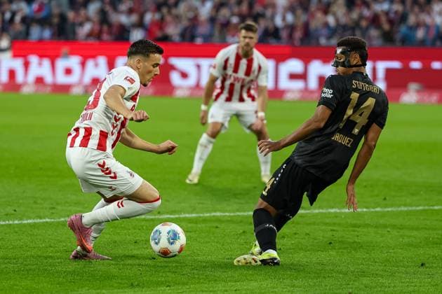 Köln, Deutschland, 28.09.25: Said El Mala (1. FC Köln) und Luca Jaquez (VfB Stuttgart) im Kampf um den Ball waehrend des Spiels der 1. Bundesliga zwischen 1. FC Köln - VfB Stuttgart in der RheinEnergieSTADION am 28. September 2025 in Köln, Deutschland. Köln RheinEnergieSTADION Germany Copyright: xStefanxBrauer Brauer-Fotoagenturx
