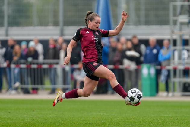 DFB Pokal Frauen: FC Ingolstadt 04 - 1.FC Nürnberg; 28.09.2025 Jacqueline Baumgärtel (1.FC Nürnberg, 20) DFB Pokal Frauen FC Ingolstadt 04 gegen 1.FC Nürnberg am 28.09.2025 im Audi Sportpark in Ingolstadt DFB REGULATION PROHIBIT ANY USE OF PHOTOGRAPHS AS IMAGE SEQUENCES AND OR QUASI VIDEO. Copyright: xBEAUTIFULxSPORTS Eimertenbrinkx