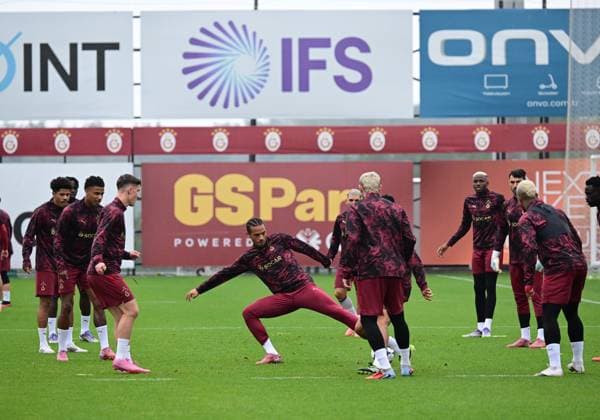 Ahead of UEFA Championship League: Galatasaray v Liverpool ISTANBUL, TURKIYE - SEPTEMBER 29: Players of Galatasaray attend training session at Kemerburgaz Metin Oktay Training Facility ahead of UEFA Champions League football match against Liverpool in Istanbul, Turkiye on September 29, 2025. Abdulhamid Hosbas Anadolu Istanbul Turkey. Editorial use only. Please get in touch for any other usage.  Copyright: x2025xAnadoluxAbdulhamidxHosbasx