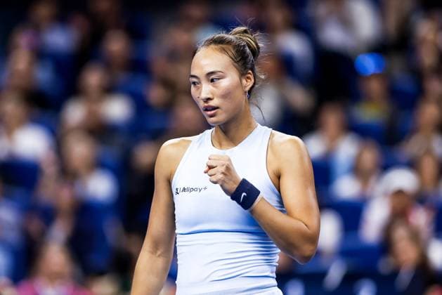 BEIJING, CHINA - SEPTEMBER 29: Zheng Qinwen of China reacts in the Women s Singles Round of 32 match against Linda Noskova of the Czech Republic on day 8 of the 2025 China Open at the National Tennis Center on September 29, 2025 in Beijing, China.  Copyright: xVCGx 111594015619