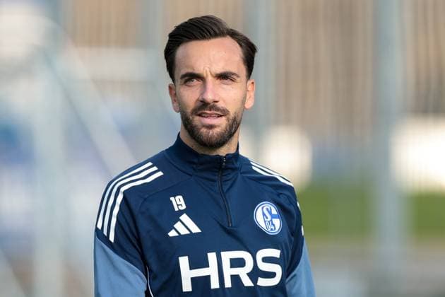 29.09.2025, Fussball, Saison 2025 2026, Training FC Schalke 04, Kenan Karaman (FC Schalke 04), Gelsenkirchen Trainingsgelände FC Schalke 04 NRW Deutschland xRHR-FOTO YYx Copyright: RHR-FOTOx RHR-FOTO YY