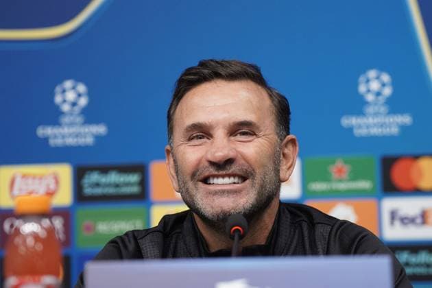 Galatasaray head coach Okan Buruk speaks during a press conference, PK, Pressekonferenz at Rams Park Stadium in Istanbul, ahead of the UEFA Champions League match against Liverpool , Istanbul, Turkey September 29, 2025. ( Photo by Seskimphoto ) Istanbul Turkey Istanbul Turkey Copyright: xSeskimphotox Okan_Buruk_290925 (38)