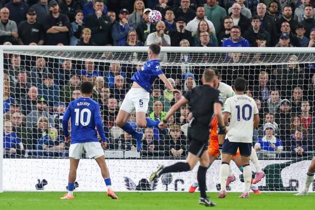 Everton FC v West Ham United FC, Premier League Michael Keane Of Everton scores a GOAL 1-0 during the Everton FC v West Ham United FC English Premier League match at Hill Dickinson Stadium, Liverpool, England, United Kingdom on 29 September 2025 Credit: Lee Keuneke Every Second Media Editorial use only. All images are copyright Every Second Media Limited. No images may be reproduced without prior permission. All rights reserved. Premier League and Football League images are subject to licensing agreements with Football DataCo Limited. see https: www.football-dataco.com Copyright: xIMAGO EveryxSecondxMediax ESM-1603-0028 LeexKeunekex xEveryxSecondxMediax