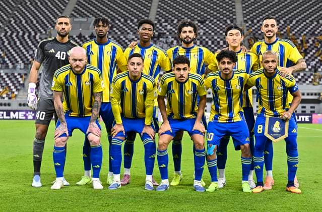 AFC CHAMPIONS LEAGUE ELITE, AL GHARAFA SC (QAT) AL SHORTA (IRQ) Al Gharafa SC team players pose for a team photo prior to the AFC Champions League elite west football match between Qatar s Al Gharafa SC and IraqÕs Al Shorta at Khalifa International Stadium in Doha, Qatar, on November 29, 2025 DOHA Qatar Copyright: xNAUSHADx