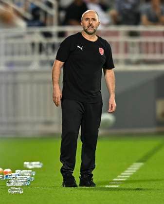 AFC CHAMPIONS LEAGUE ELITE, AL DUHAIL SC (QAT) V AL AHLI SAUDI FC (KSA) Al Duhail SC head coach Djamel Belmadi reacts during the AFC Champions League elite west football match between Qatar s Al Duhail SC and Saudi Arabia s Al Ahli Saudi FC at Abdullah Bin Khalifa Stadium in Doha, Qatar, on September 29, 2025. DOHA Qatar Copyright: xNAUSHADx