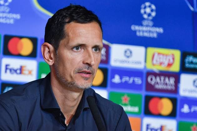September 29, 2025, Madrid, Spain: Dino Toppmoller, head coach of Eintracht Frankfurt, attends a press conference, PK, Pressekonferenz ahead of their UEFA Champions League 2025 26 match against Atletico de Madrid at Riyadh Air Metropolitano. Madrid Spain - ZUMAs197 20250929_aaa_s197_295 Copyright: xAtilanoxGarciax