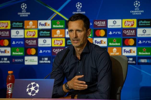 Atletico de Madrid Vs Eintracht Frankfurt press conference, PK, Pressekonferenz in Madrid - 29 Sep 2025 Dino Toppmoller, Head Coach of Eintracht Frankfurt, speaks during a Press Conference ahead of the UEFA Champions League 2024 25 match against Atletico de Madrid at Estadio Riyadh Air Metropolitano. Madrid Spain Copyright: xDavidxCanalesx xSOPAxImagesx DCRdPFrankfurtUCL250929-2