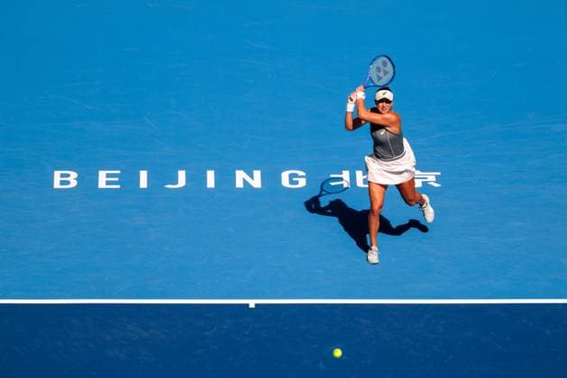 BEIJING, CHINA - SEPTEMBER 30: Belinda Bencic of Switzerland returns a shot in the Women s Singles Round of 16 match against Coco Gauff of the United States on day 9 of the 2025 China Open at the National Tennis Center on September 30, 2025 in Beijing, China.  Copyright: xVCGx 111594161814